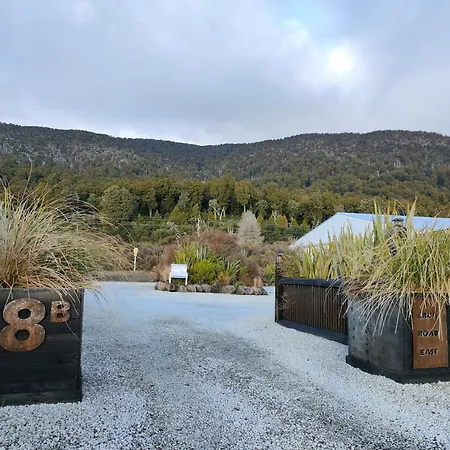 Tongariro Springs Boutique B&B-2